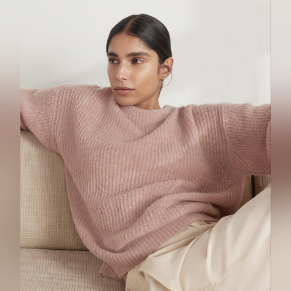《 Everlane 》 Alpaca Crew Sweater - Picture 6 of 12